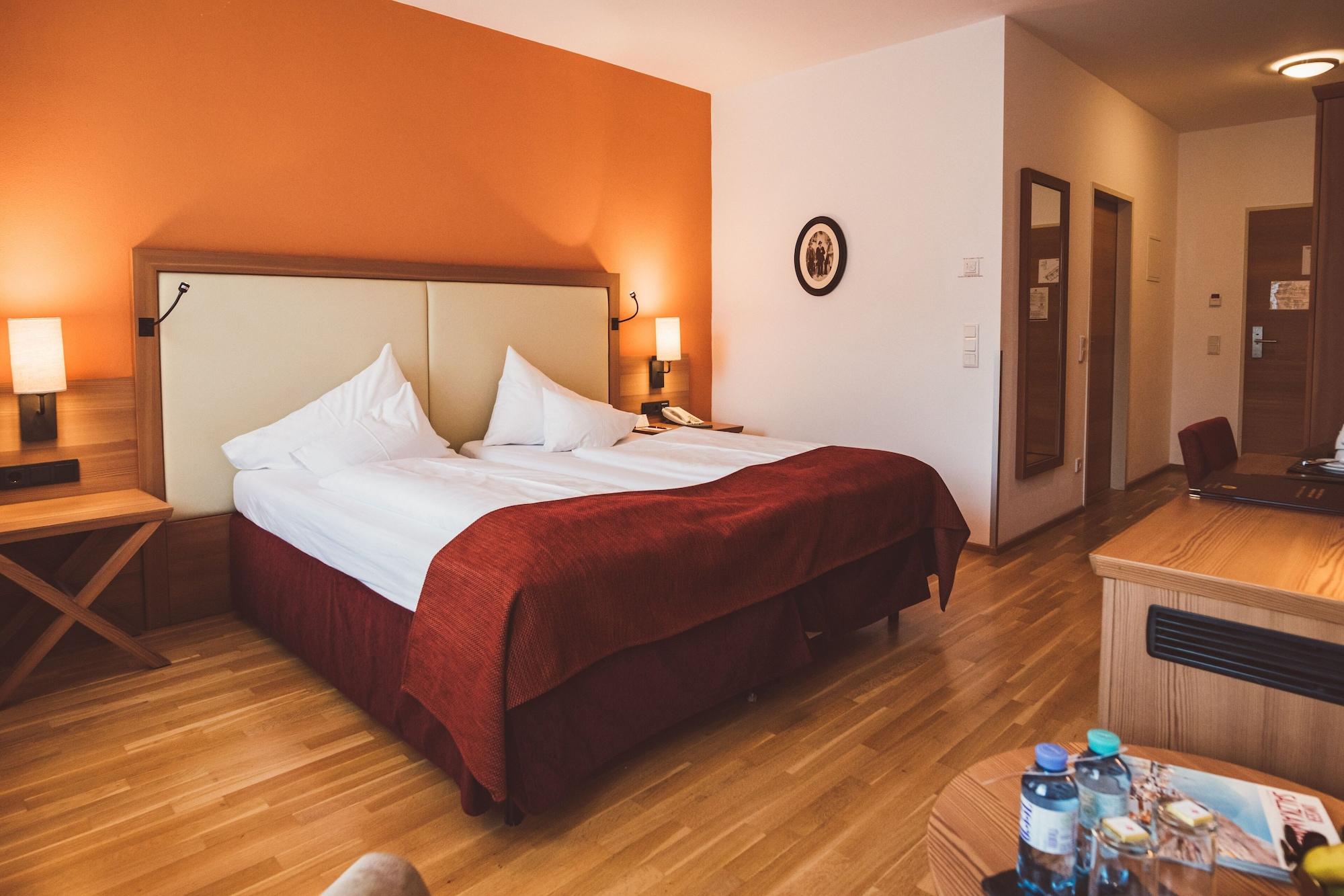 Hotel Heritage